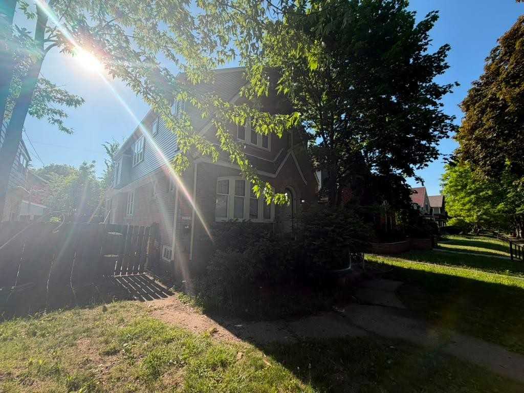 3215 N 53rd St - Photo 2 of 2