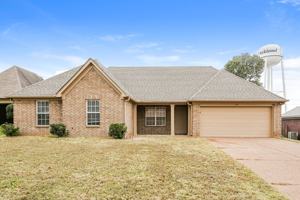 featured image of 355 Village Dr