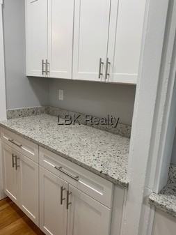 9 Cambria Rd #1 - Photo 5 of 11