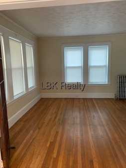 9 Cambria Rd #1 - Photo 7 of 11