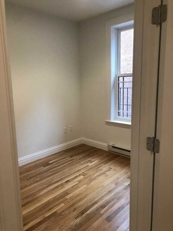 166 Newbury St #4R - Photo 7 of 7