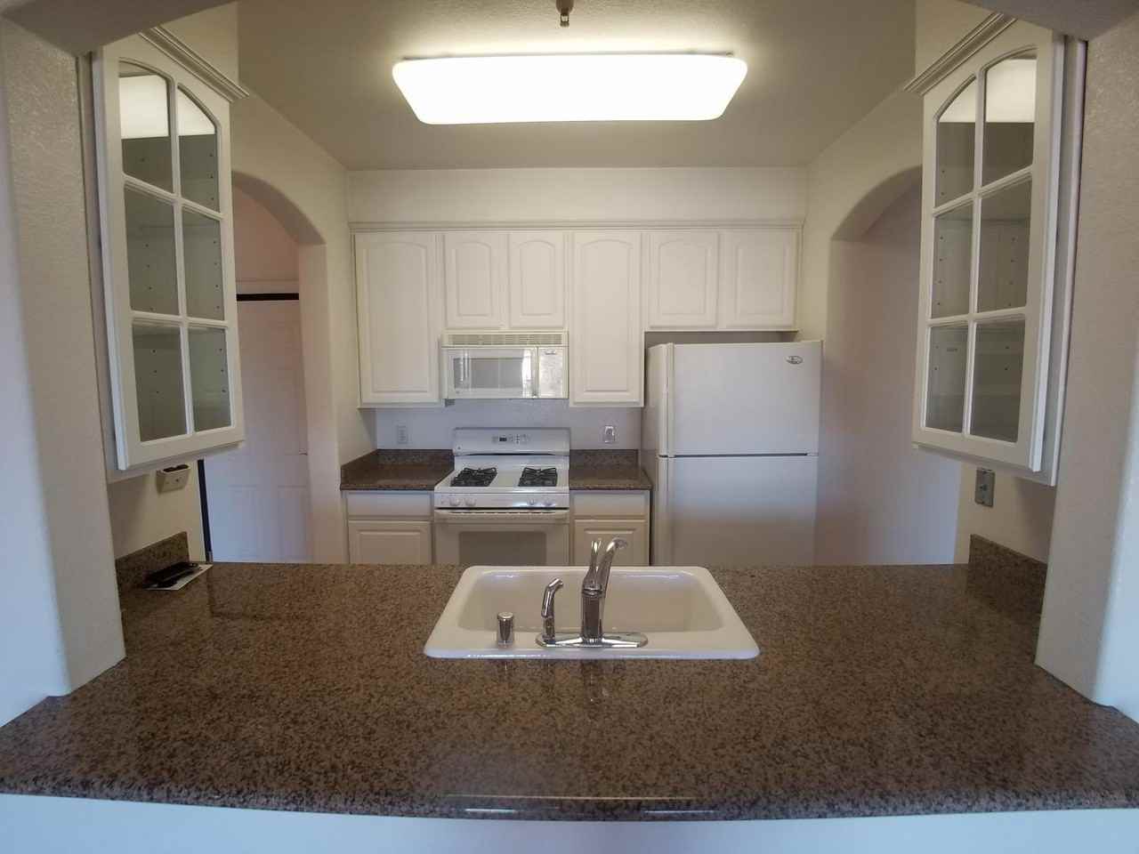 569 Merritt Ave - Photo 7 of 9