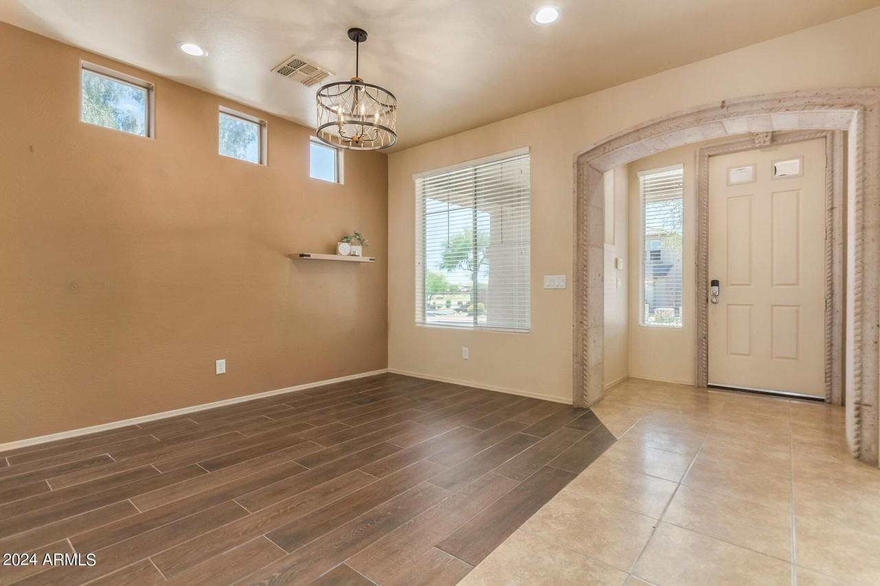 35305 N 31st Dr - Photo 4 of 42