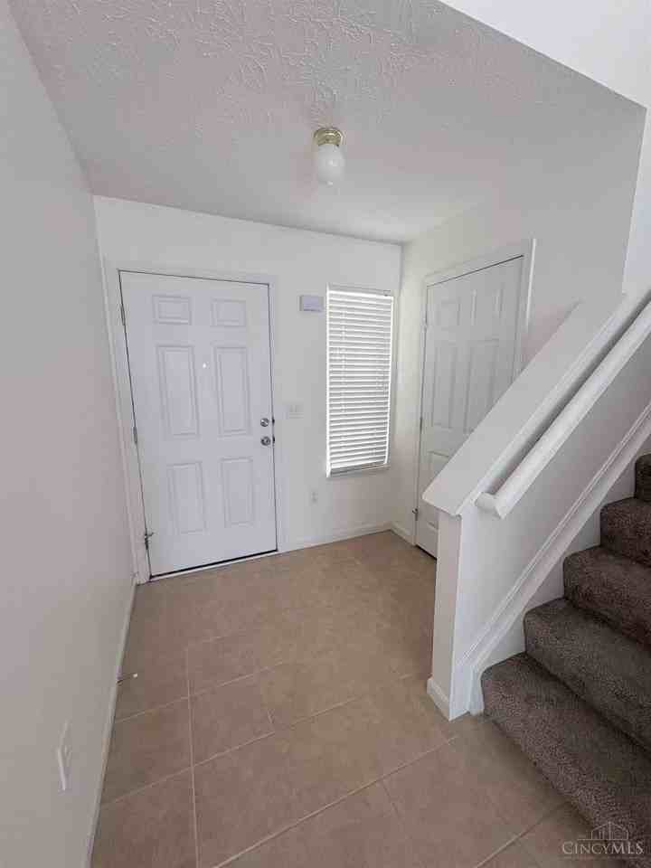 311 Heftner Cir - Photo 5 of 15