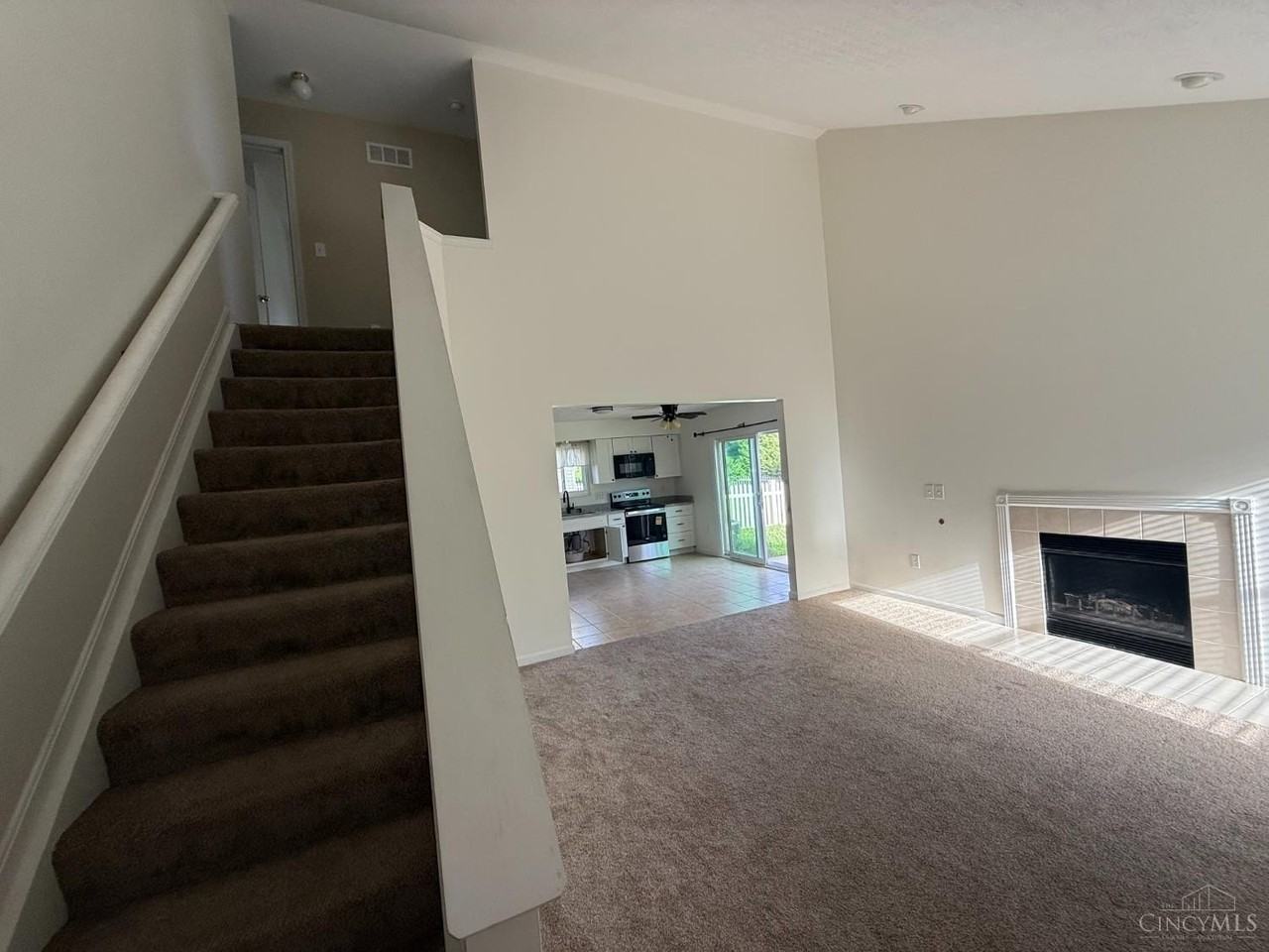 311 Heftner Cir - Photo 6 of 15