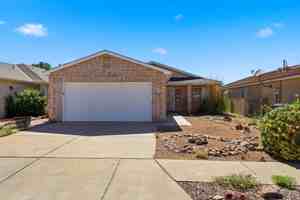 featured image of 8319 Santa Clarita St Ne