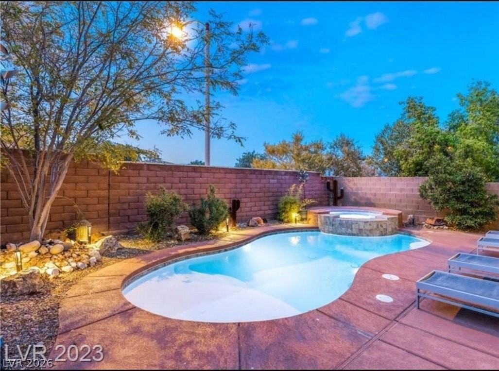 7086 Positano Hill Ave - Photo 2 of 22