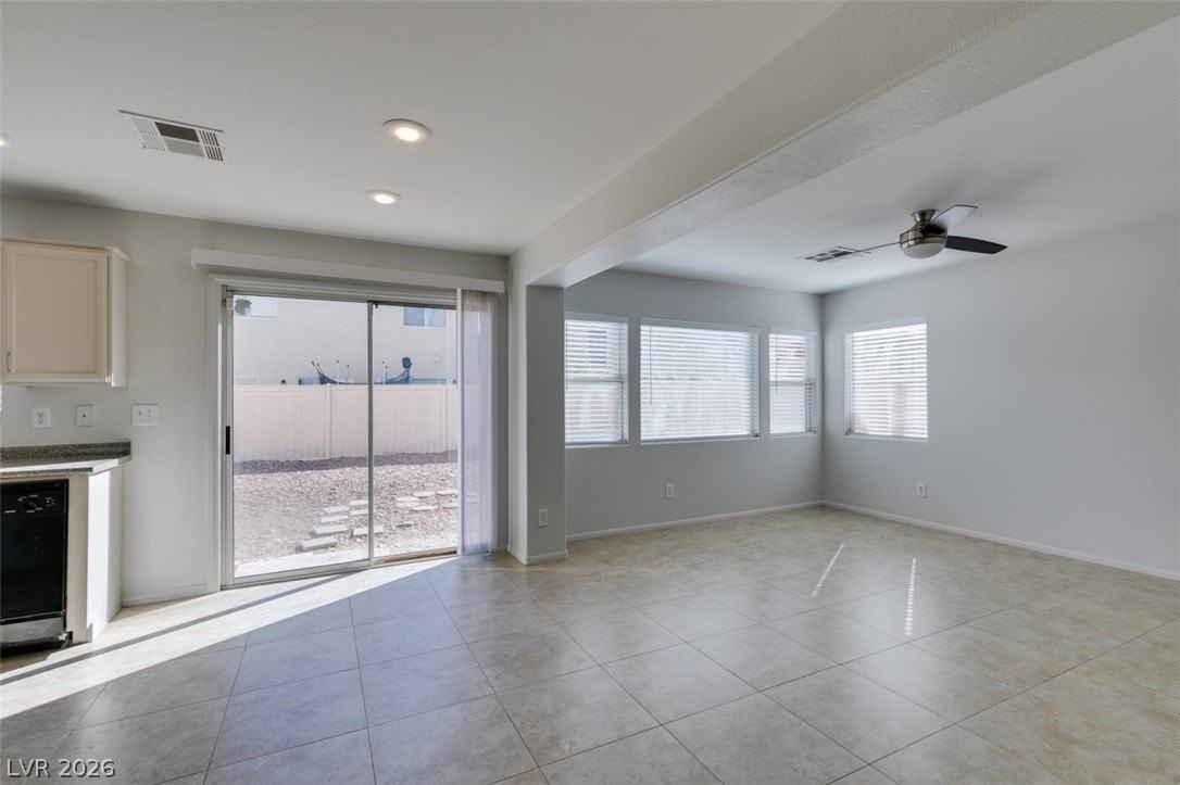 868 Blue Rosalie Pl - Photo 7 of 35