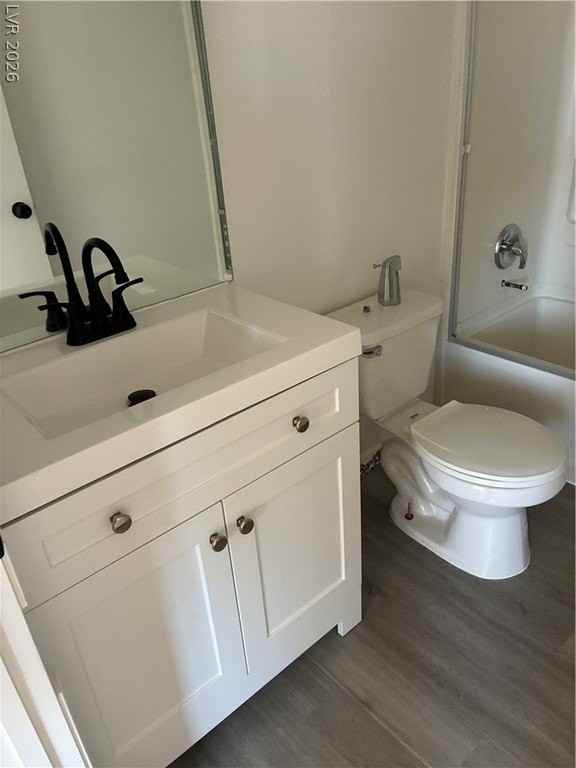 2524 Adelante Ave #106 - Photo 7 of 9