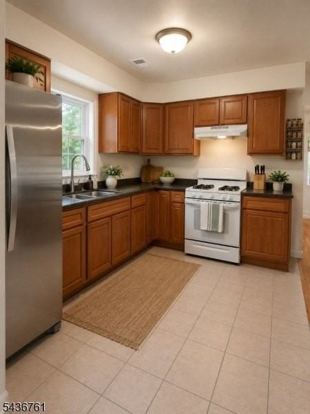 445 Elizabeth Ave - Photo 4 of 21