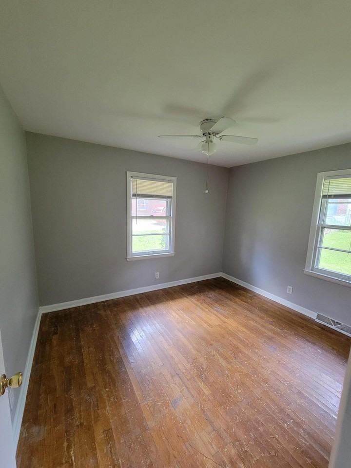1728 Shenandoah Dr - Photo 7 of 9