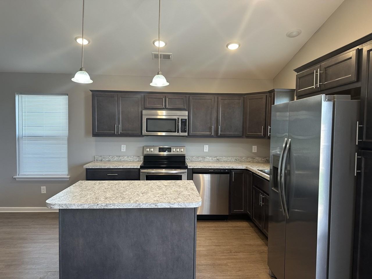 2605 Hailey Rose Way - Photo 2 of 15