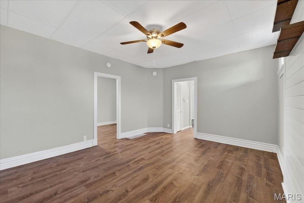 6118 Vermont Ave - Photo 7 of 20