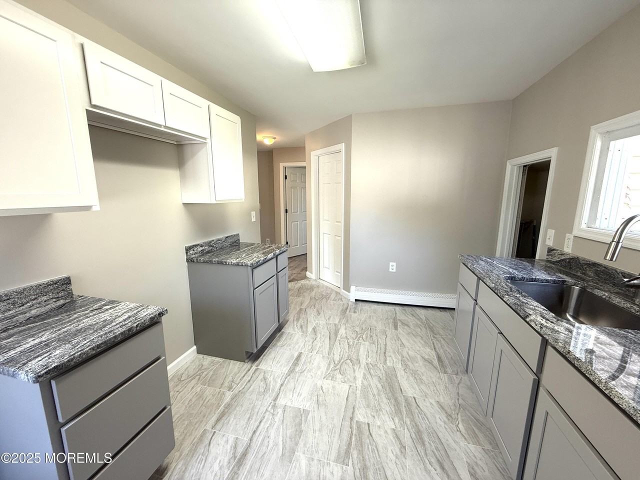 410 Bay Way - Photo 6 of 13