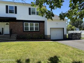 425 Main St - Photo 1 of 1
