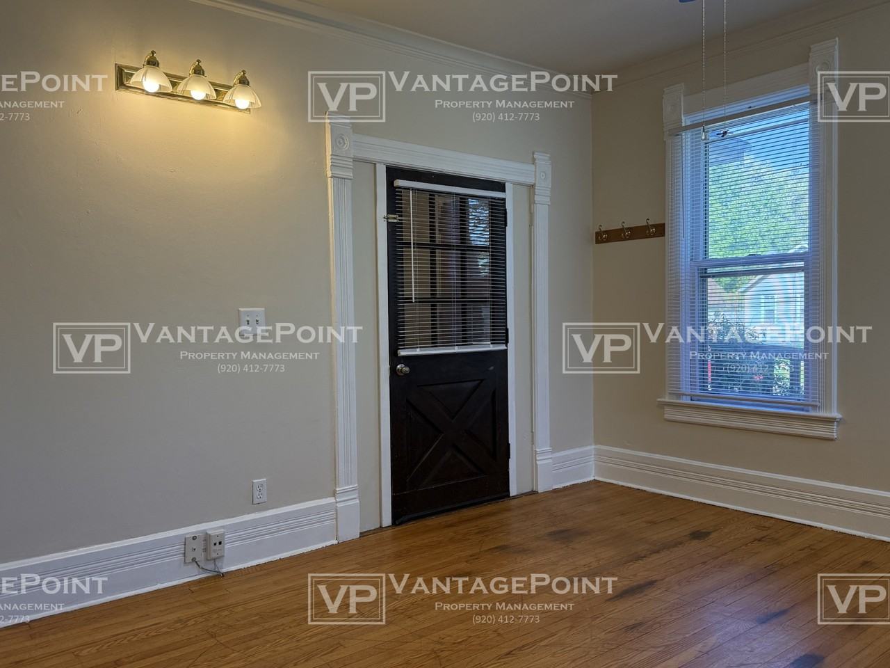 220 S Maple Ave Lowr - Photo 2 of 18