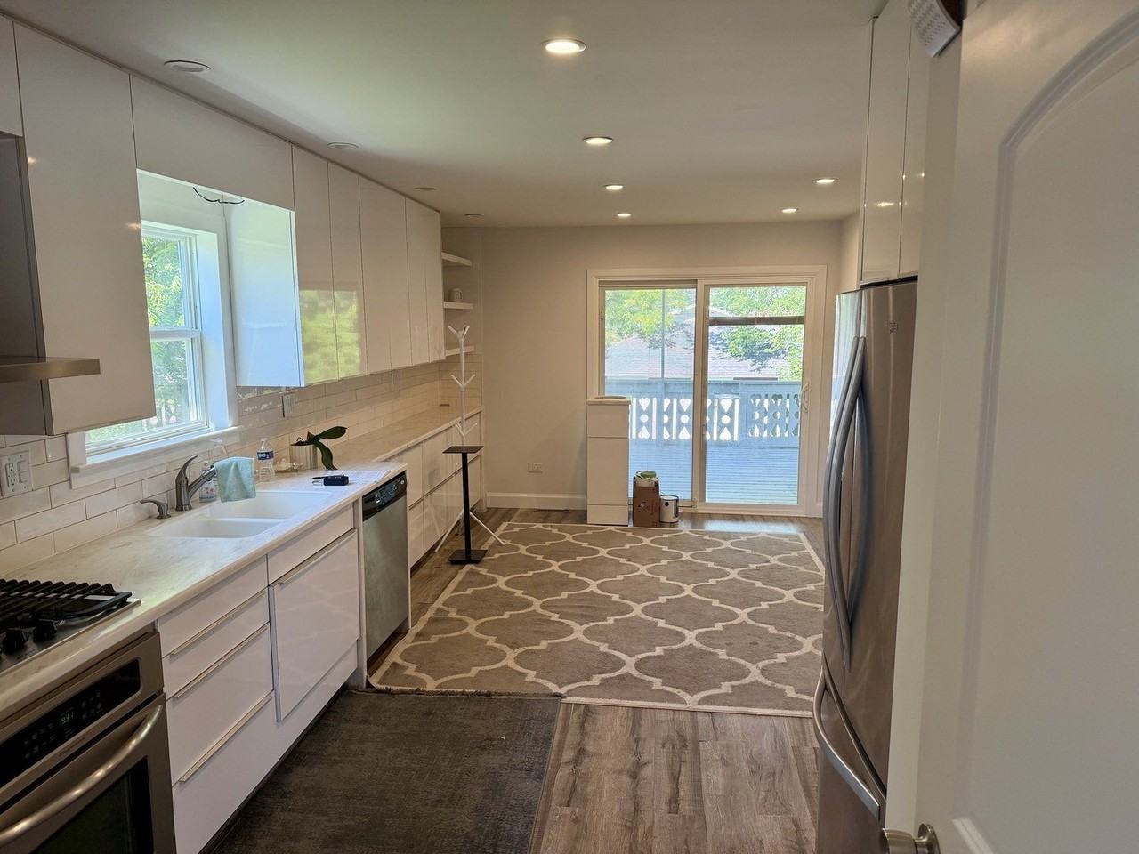 700 Mccarthy St - Photo 5 of 13