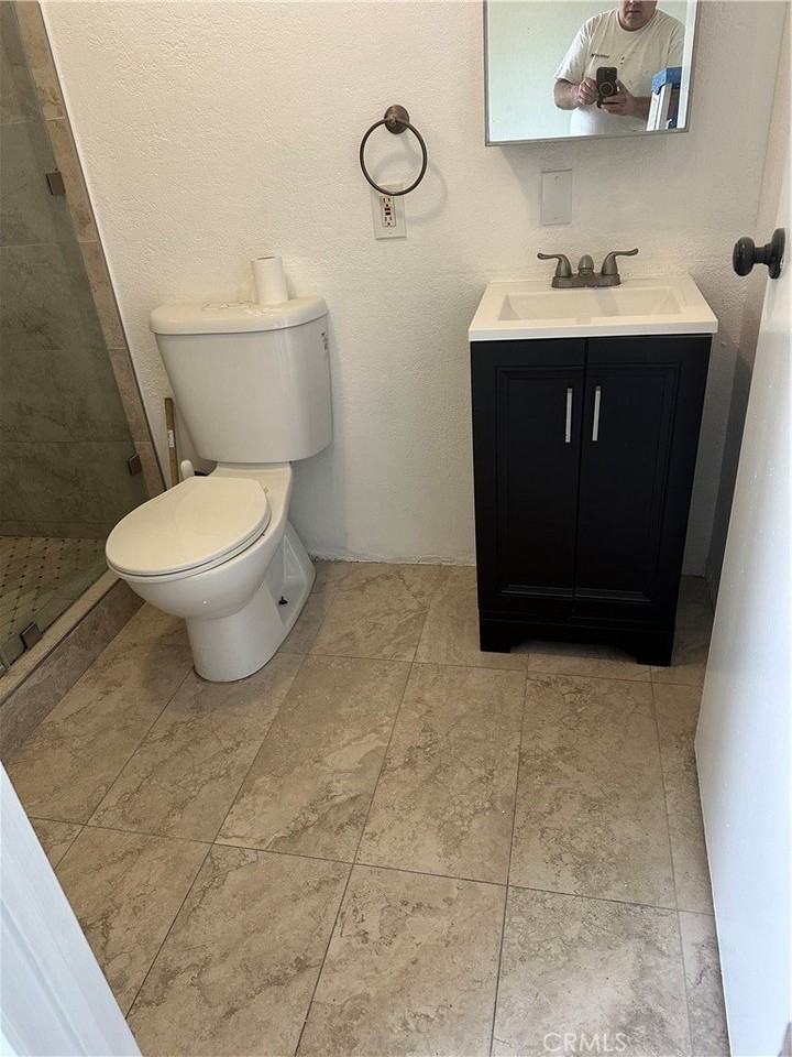 5120 E 59th Pl - Photo 5 of 6