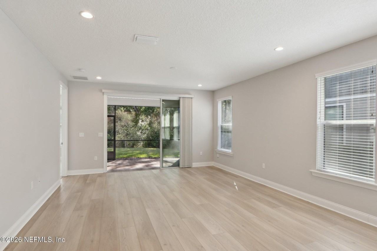 9897 Filament Blvd - Photo 6 of 35