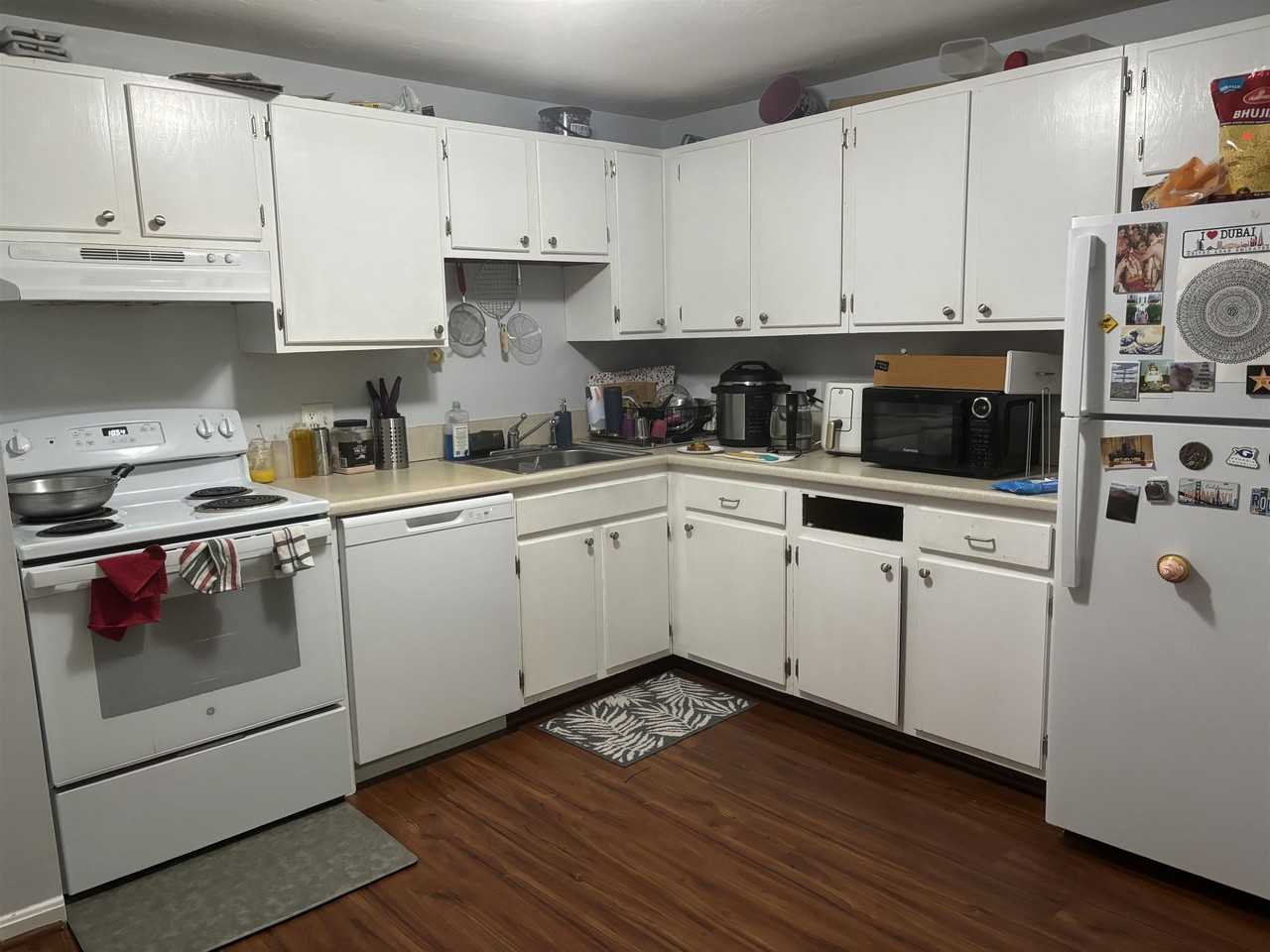 606 White Cedar Blvd - Photo 2 of 7