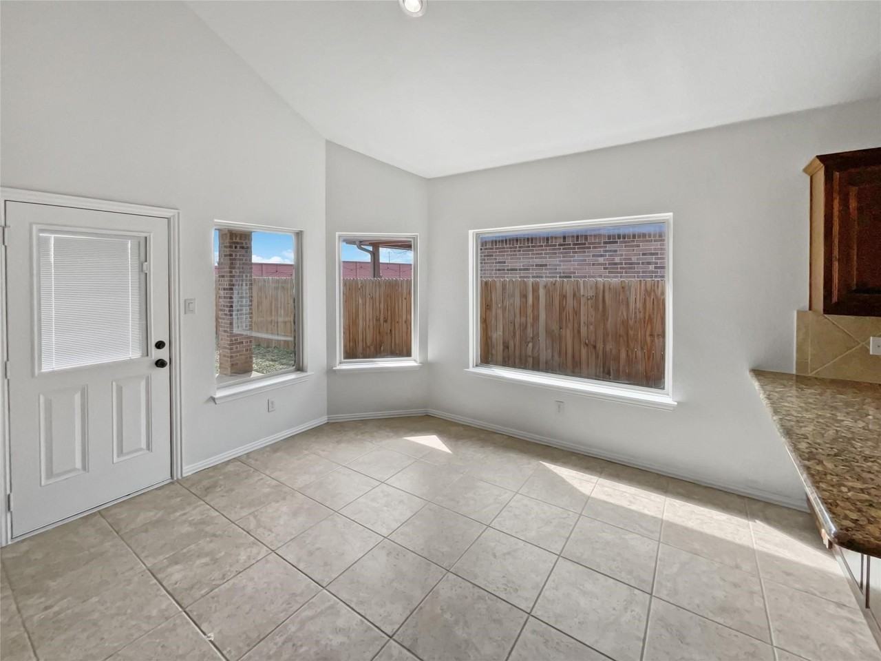 2620 Triangle Leaf Dr - Photo 6 of 18