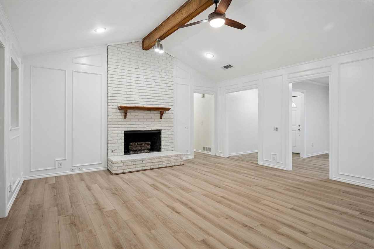 5012 Andover Dr - Photo 2 of 26