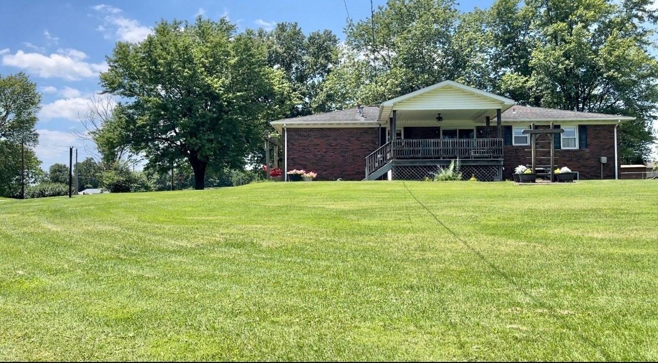 9450 Singleton Rd - Photo 3 of 23