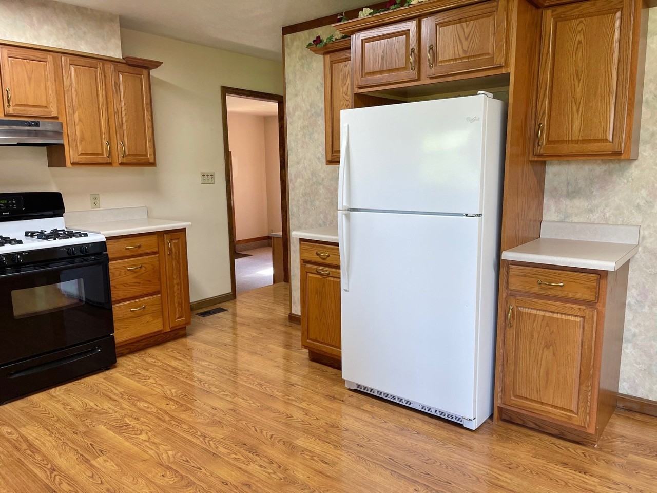 9450 Singleton Rd - Photo 7 of 23