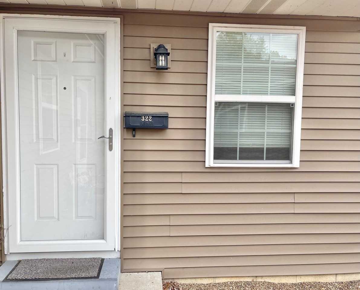 320 14th St - Photo 2 of 14