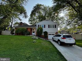 featured image of 3300 N Harrison St