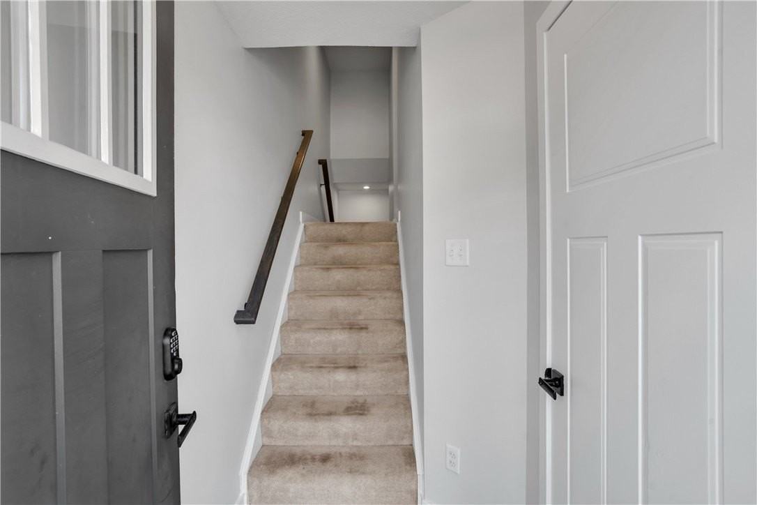 6004 Augusta Ln - Photo 4 of 39