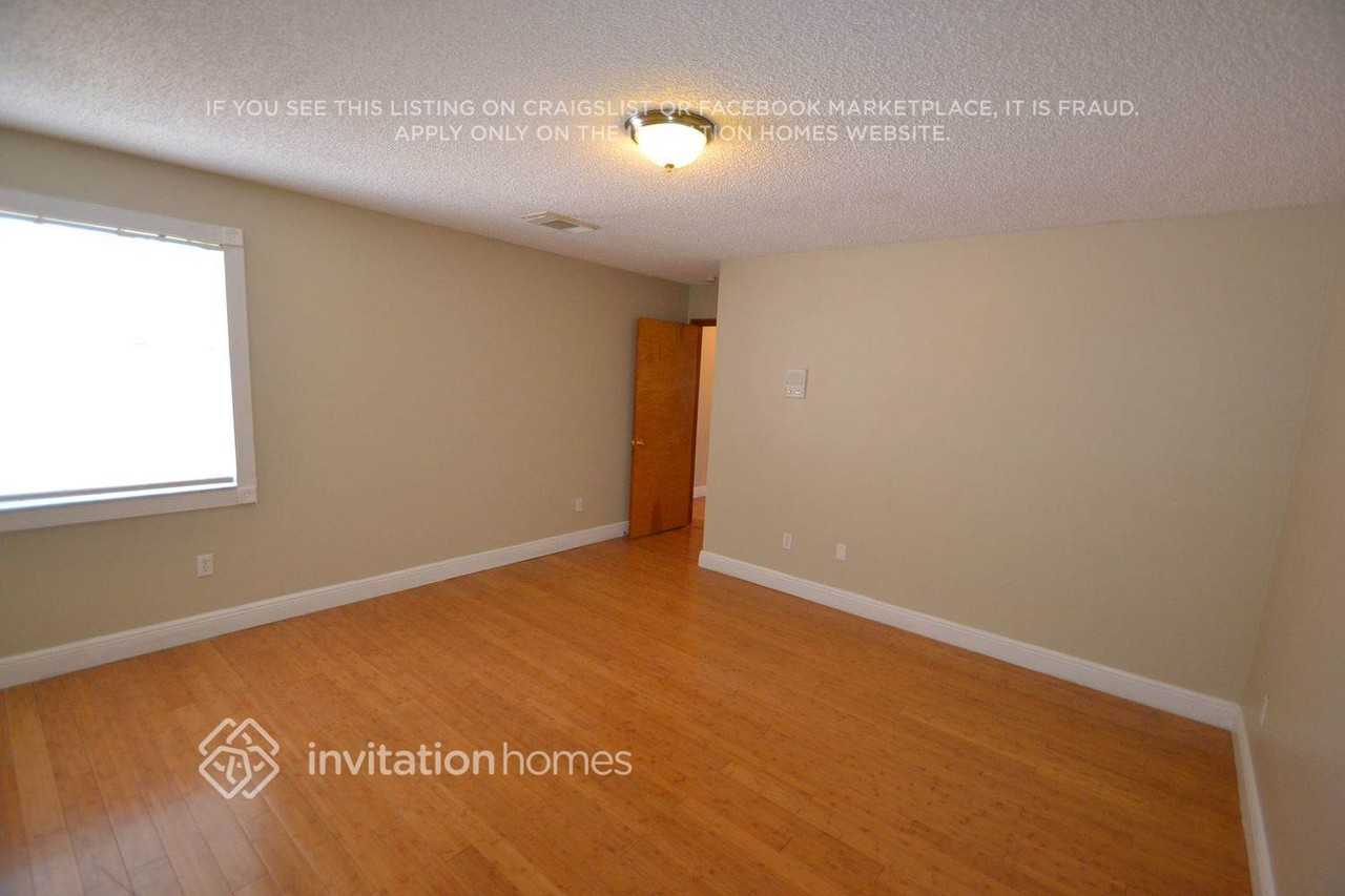 15400 Sw 59th St - Photo 6 of 9