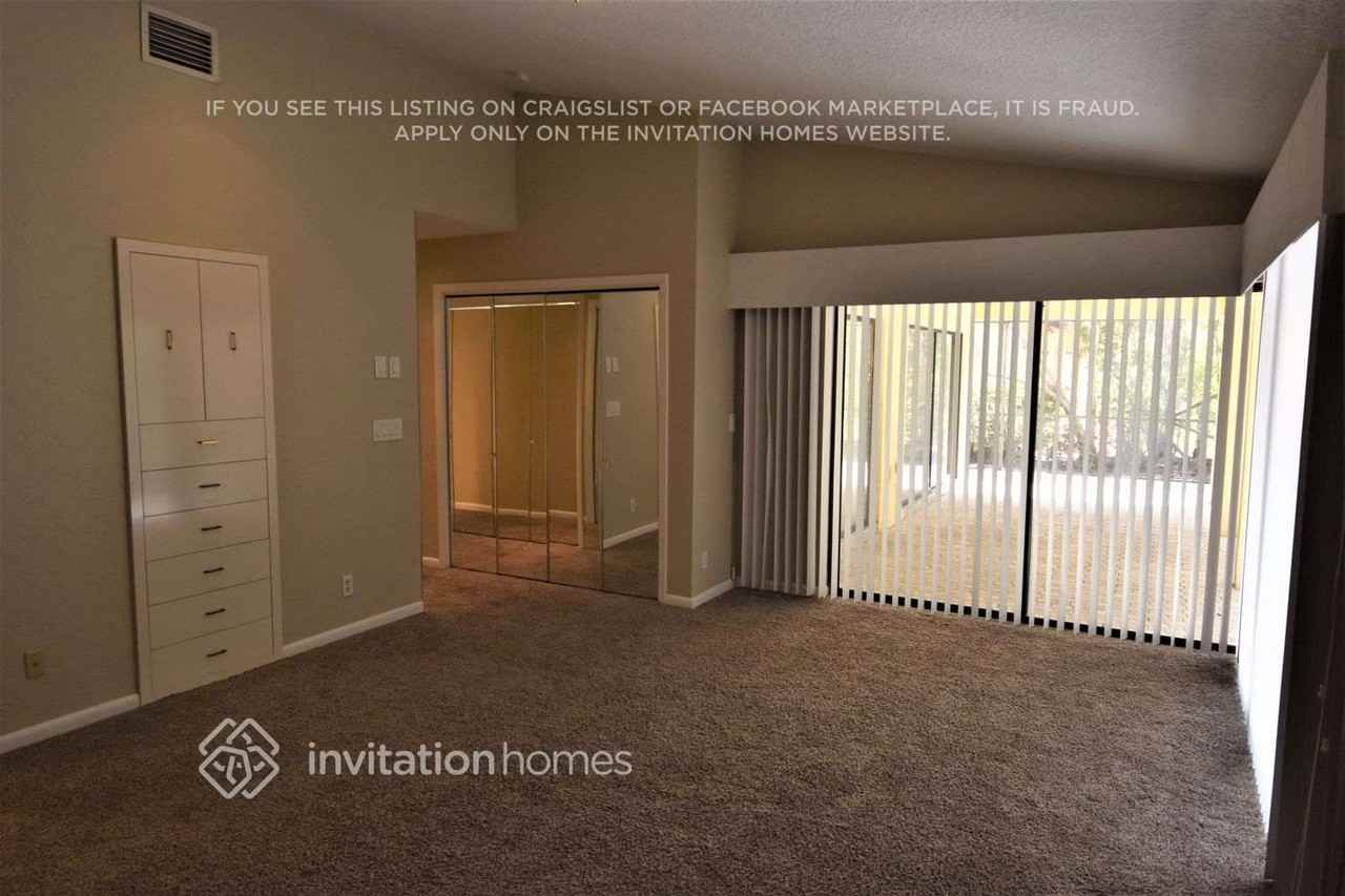 7045 Golf Pointe Cir - Photo 6 of 11