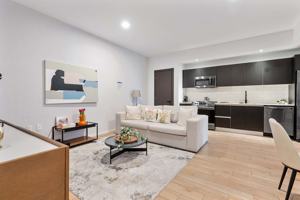 featured image of 398 Ne 5th St