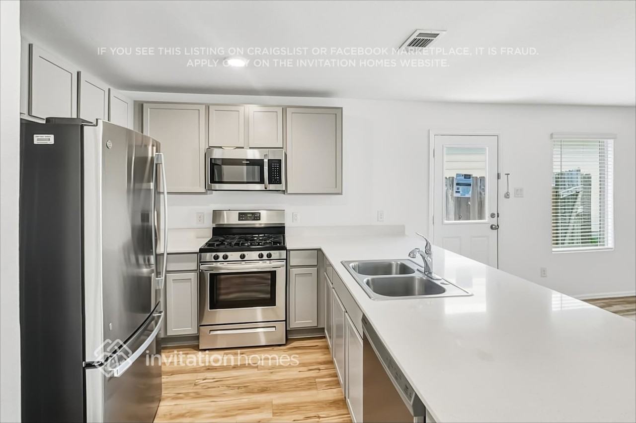 22259 Stoney Ravine Dr - Photo 6 of 18