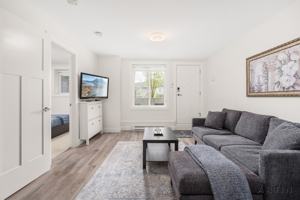 featured image of 462 West Keith Rd