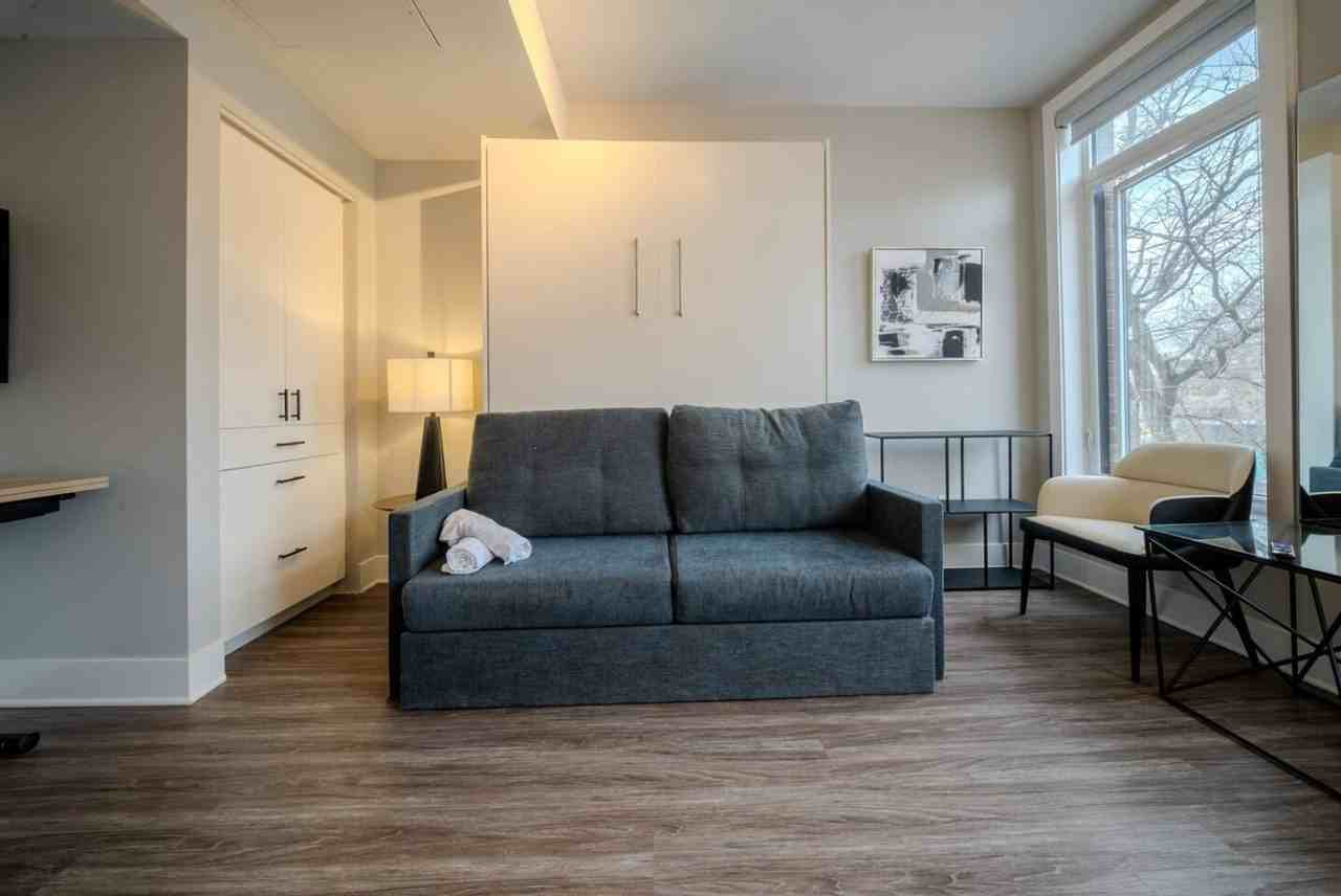 196 Beechwood Ave #1538990P - Photo 3 of 10