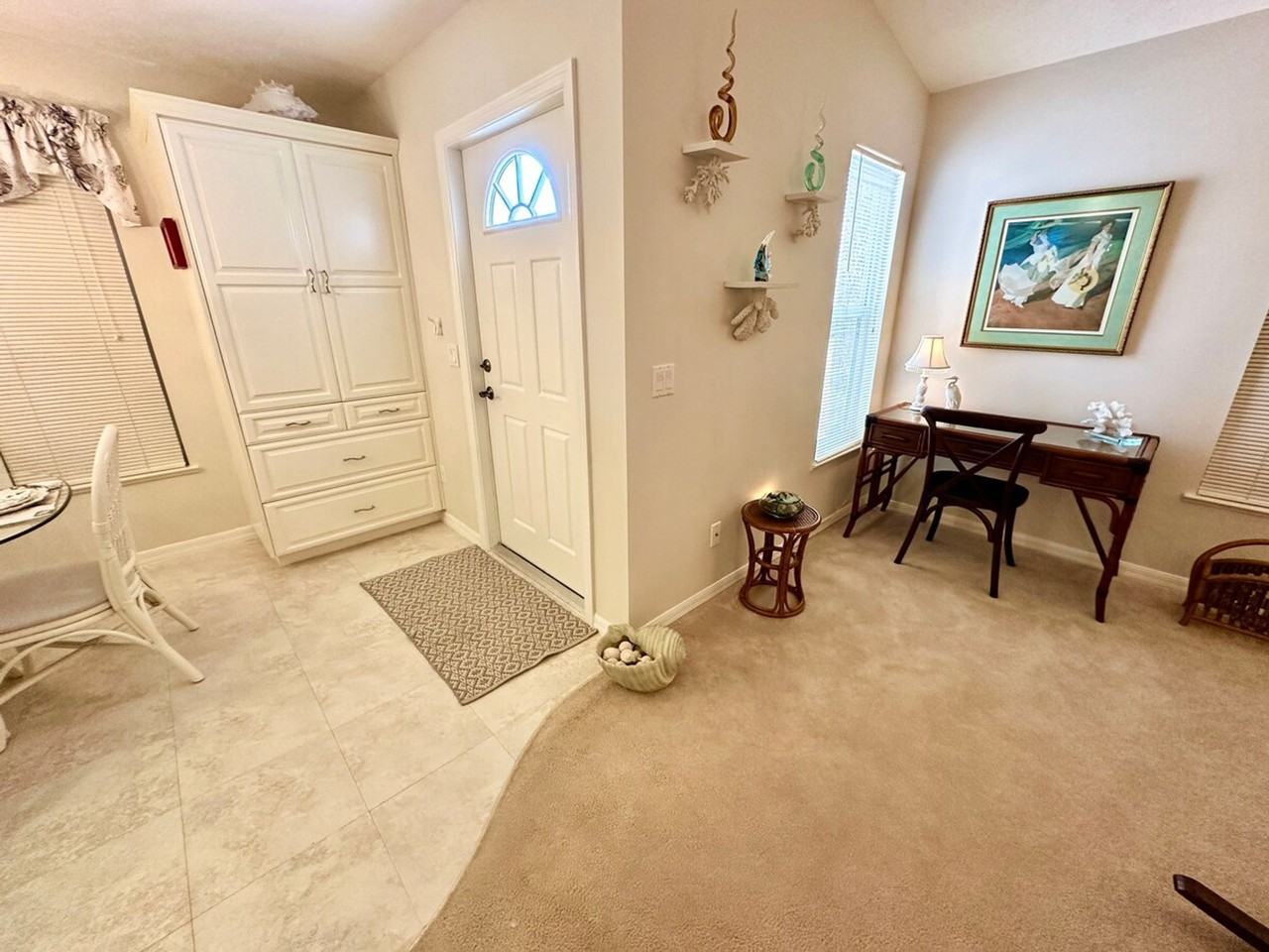 1184 Nettles Blvd #1537487P - Photo 4 of 15