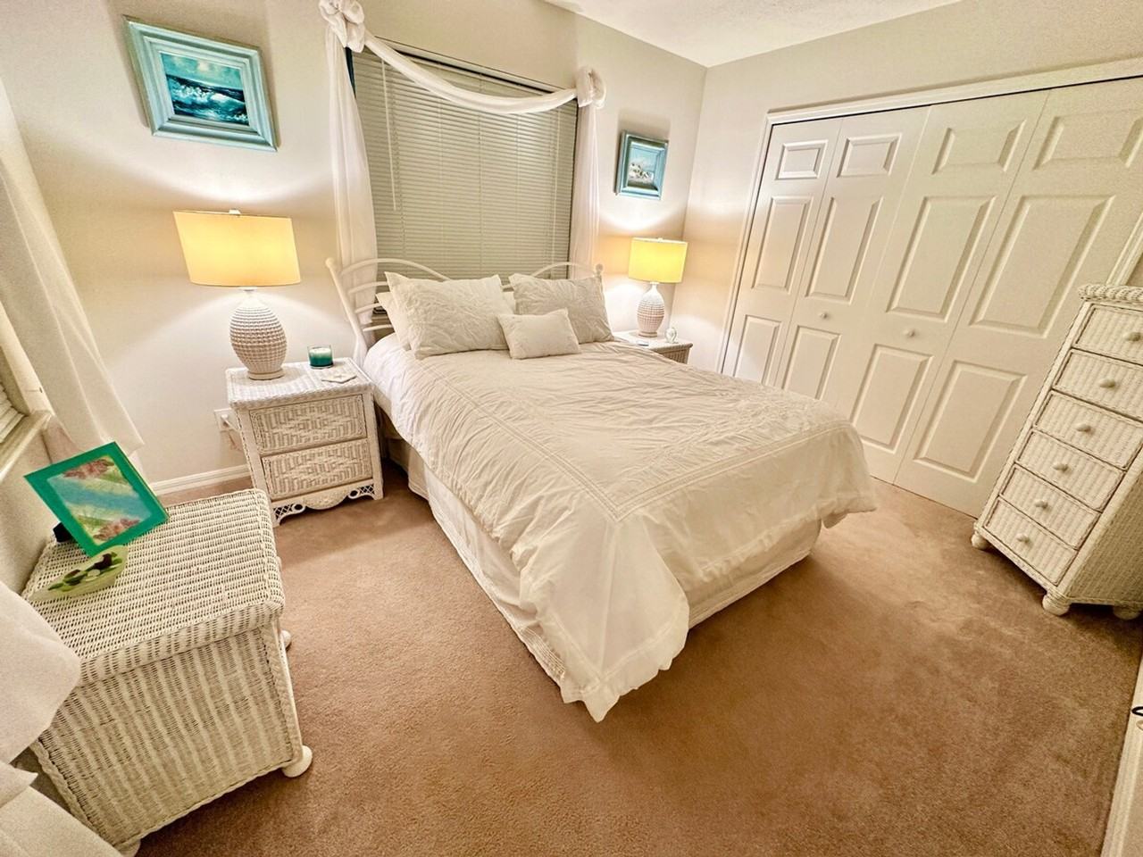 1184 Nettles Blvd #1537487P - Photo 7 of 15