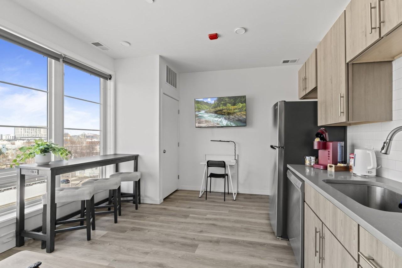741 Spring Garden St #1539967P - Photo 3 of 34