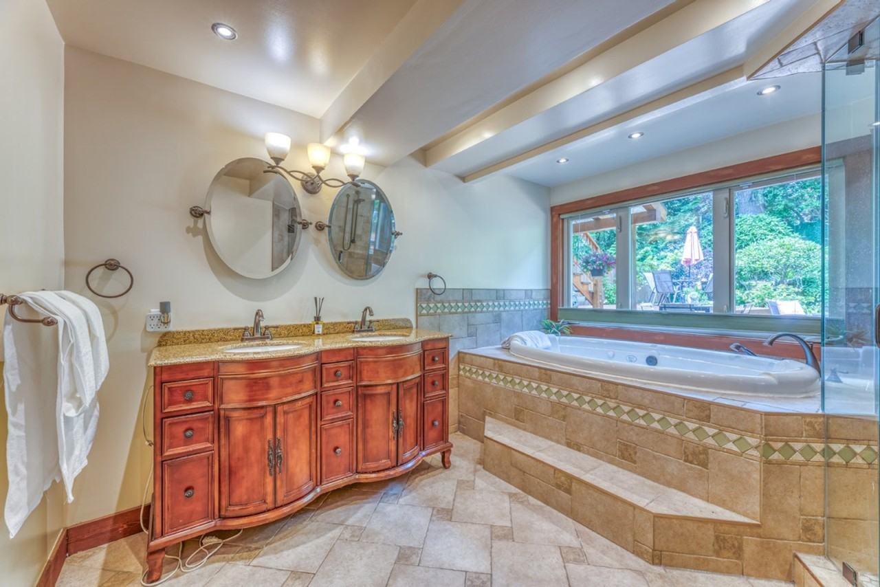 466 East Kings Rd #1541881P - Photo 3 of 27