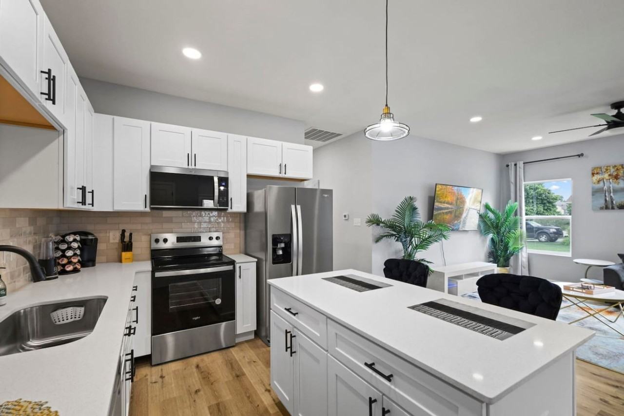 8355 Fieldfare Way #1542332P - Photo 5 of 41