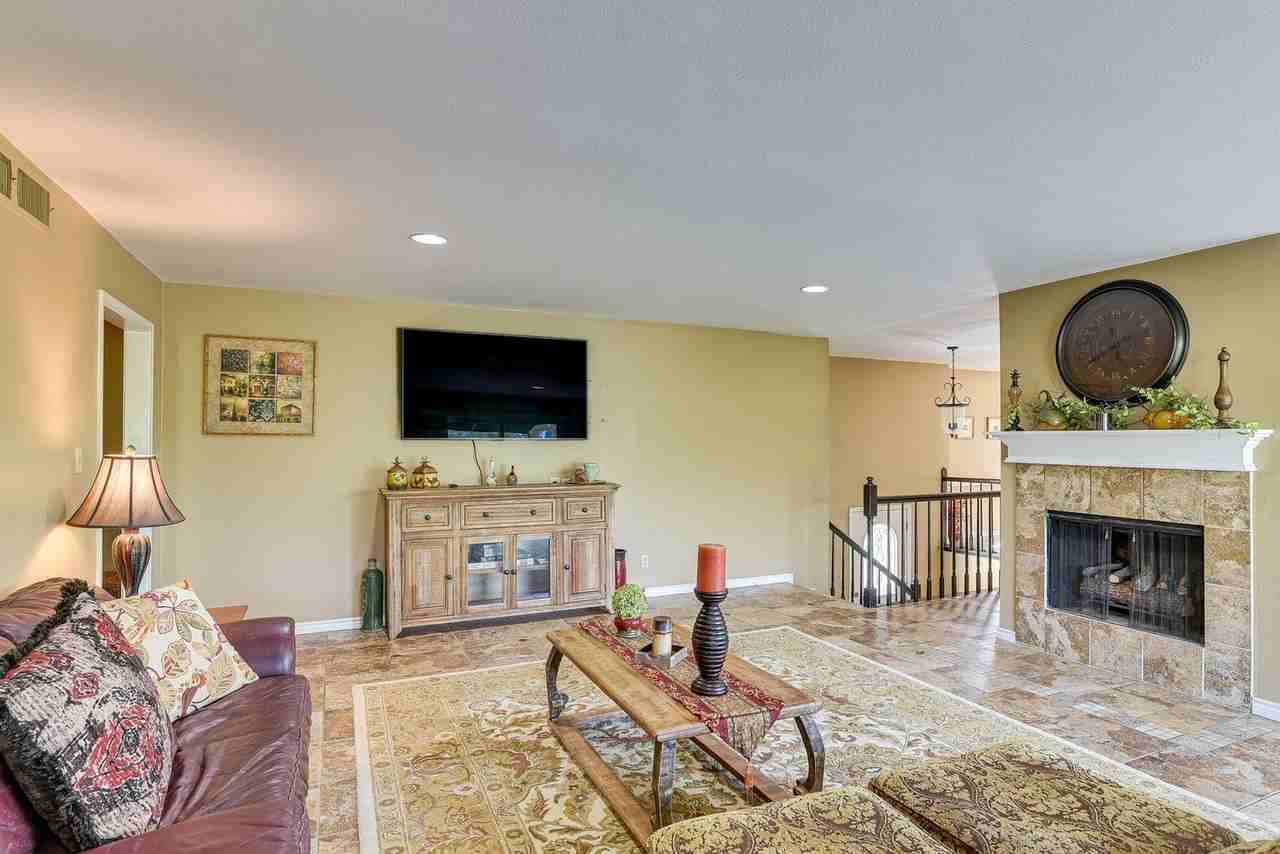 18654 Martinique Dr #1545999P - Photo 4 of 31