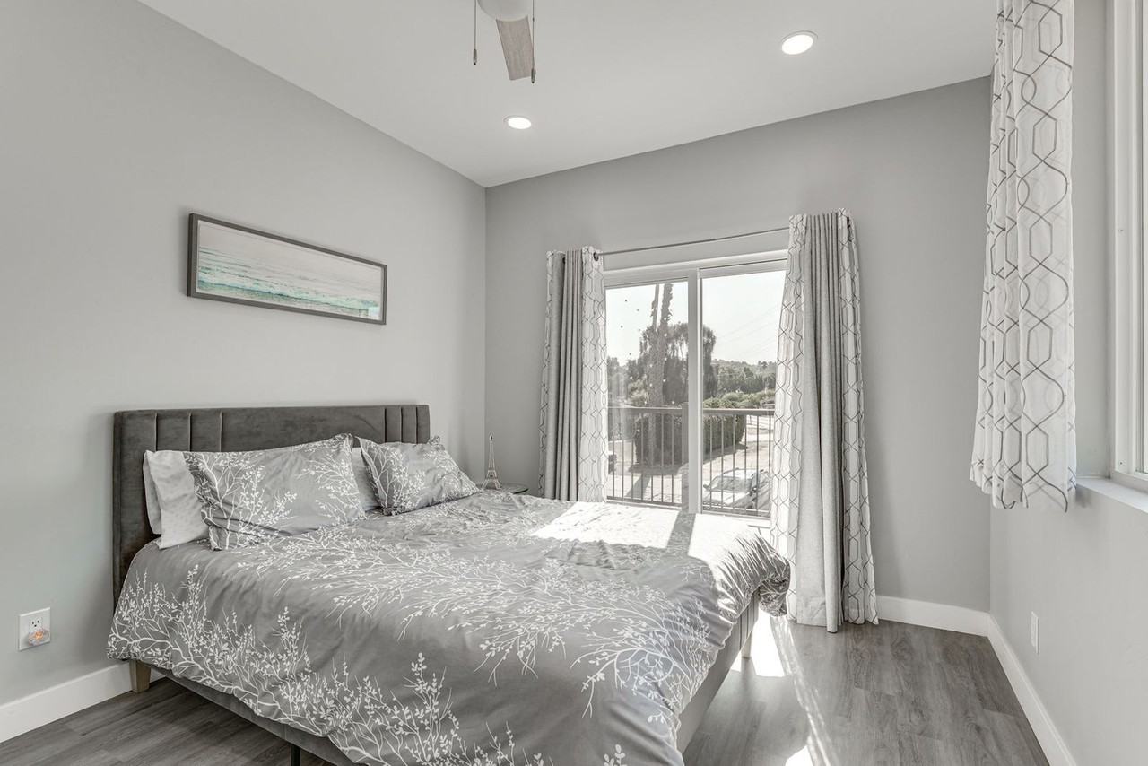 2022 Avenida Del Diablo #1545873P - Photo 6 of 24
