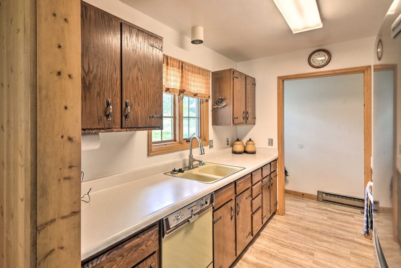 2334 Carriage Dr #1546327P - Photo 7 of 21