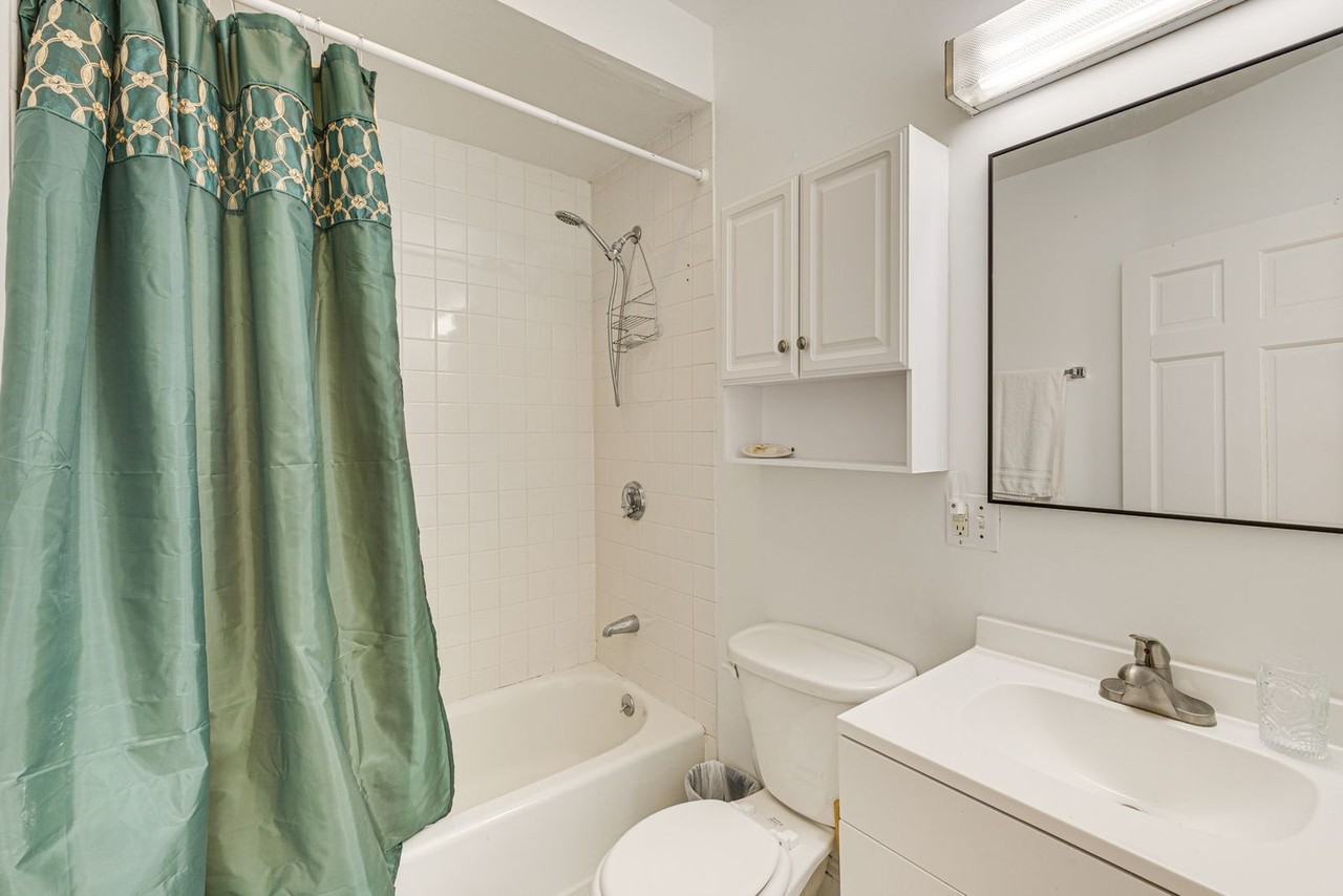 139141 Putnam Ave #1546163P - Photo 7 of 22