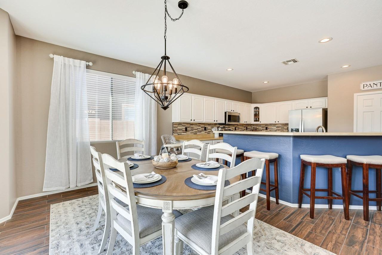 14973 N 135th Dr #1546409P - Photo 3 of 22