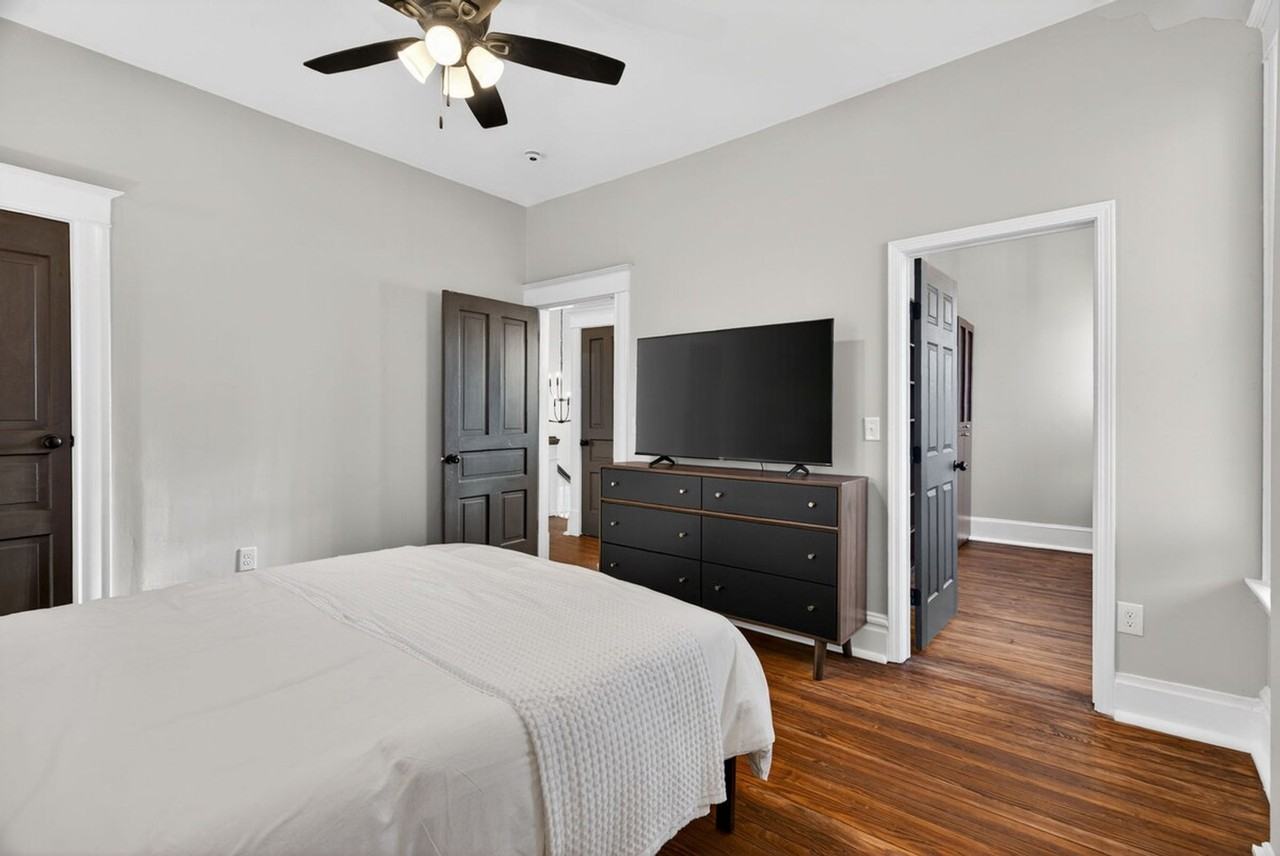 3605 Cambridge Ave #1549993P - Photo 5 of 41