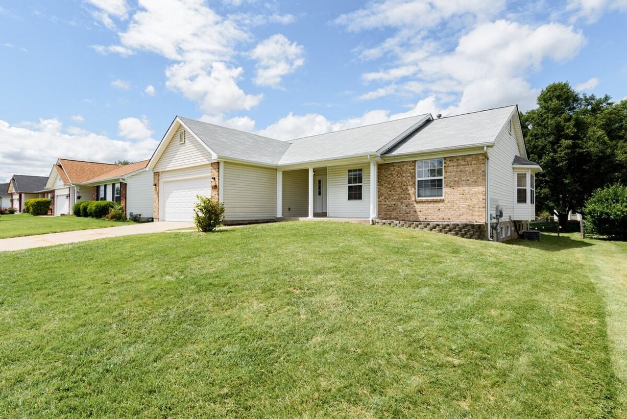 222 Brower Ln #1548748P - Photo 7 of 32