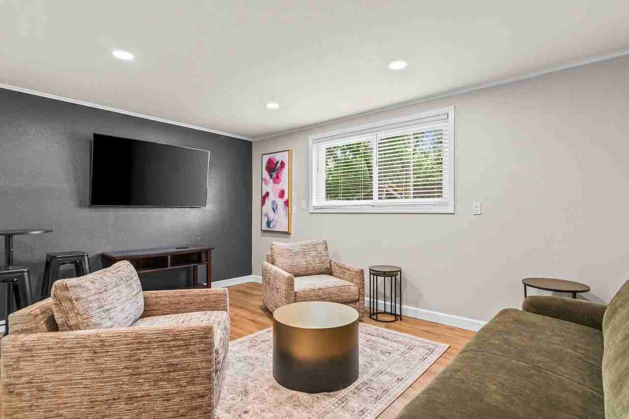 2309 Cherry Hills Drive - Photo 2 of 13